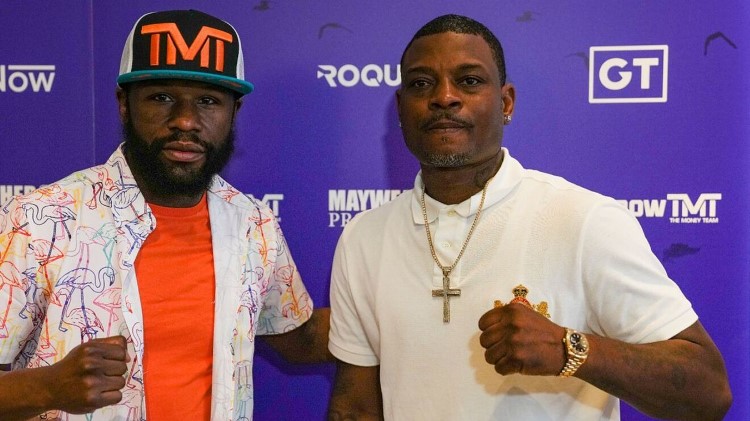 This IPTV Wire news report covers the big fight coming up between Floyd Mayweather vs Don Moore.